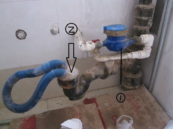 桂林马桶底部漏水维修电话_马桶底座水泥地漏水