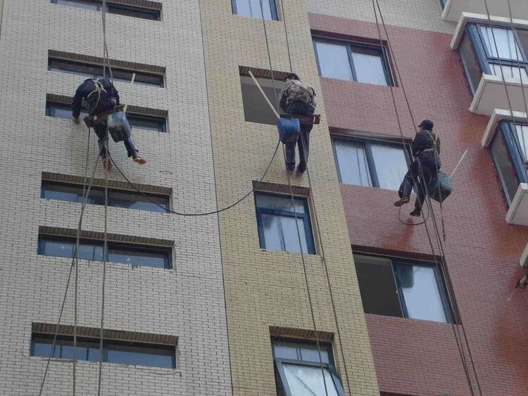 雨天，外墙漏水怎么办？从找漏到维修一步到位